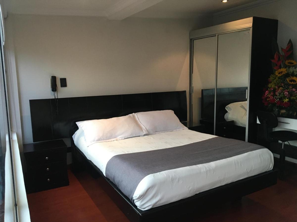 Hotel Ejecutivo Embajada Bogotá Exteriör bild