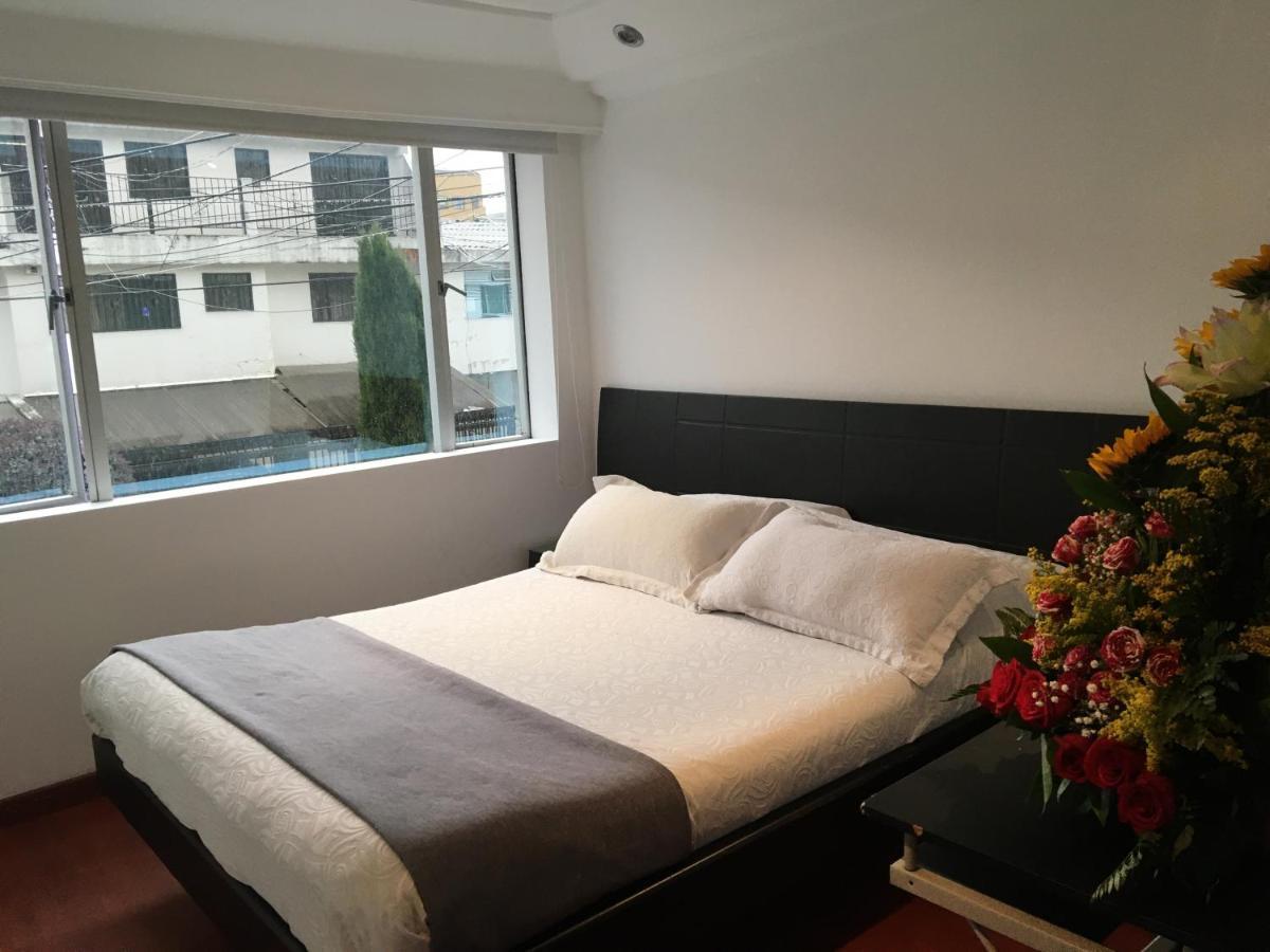 Hotel Ejecutivo Embajada Bogotá Exteriör bild